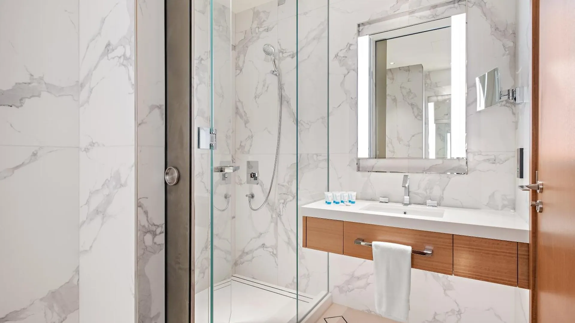 Elegant 1Br Address Opera And Walk To Dubai Mall & Burj Apartment