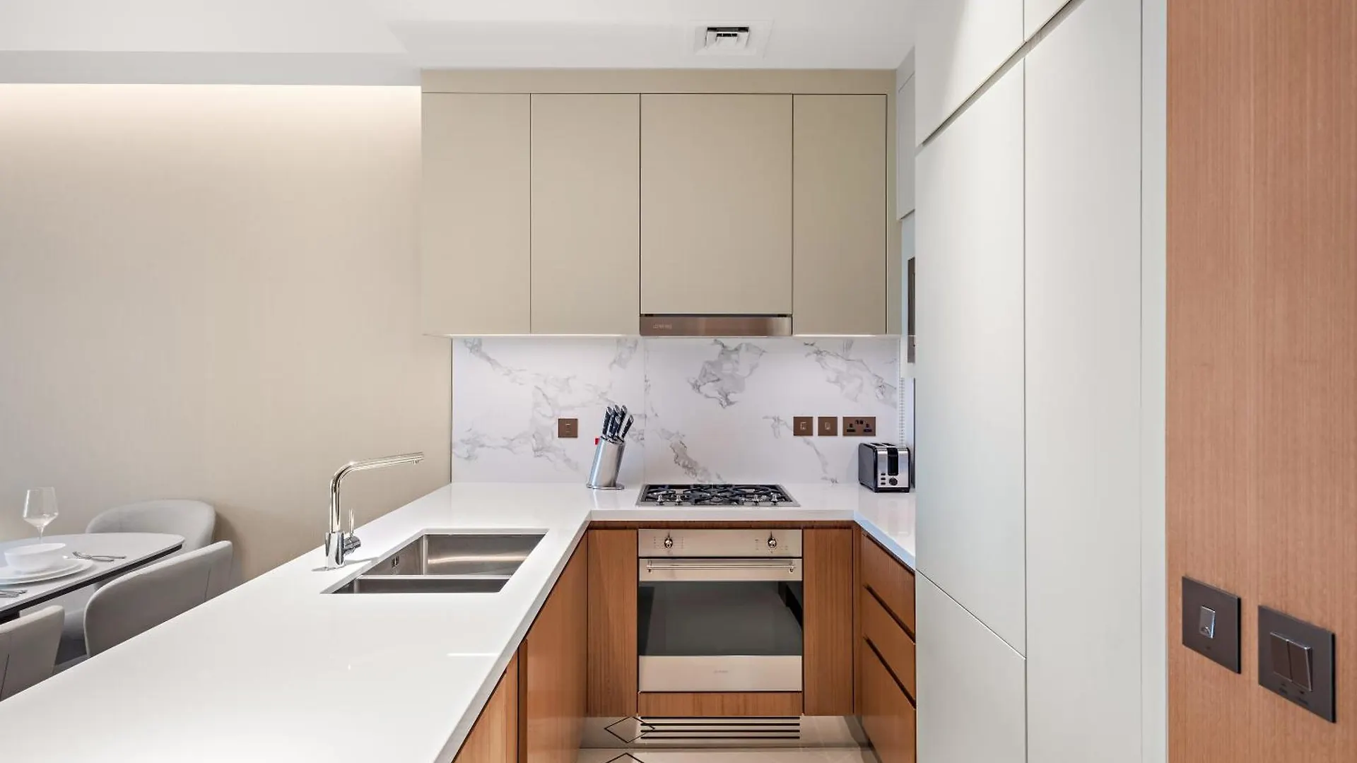 Elegant 1Br Address Opera And Walk To Dubai Mall & Burj Apartment 0*,